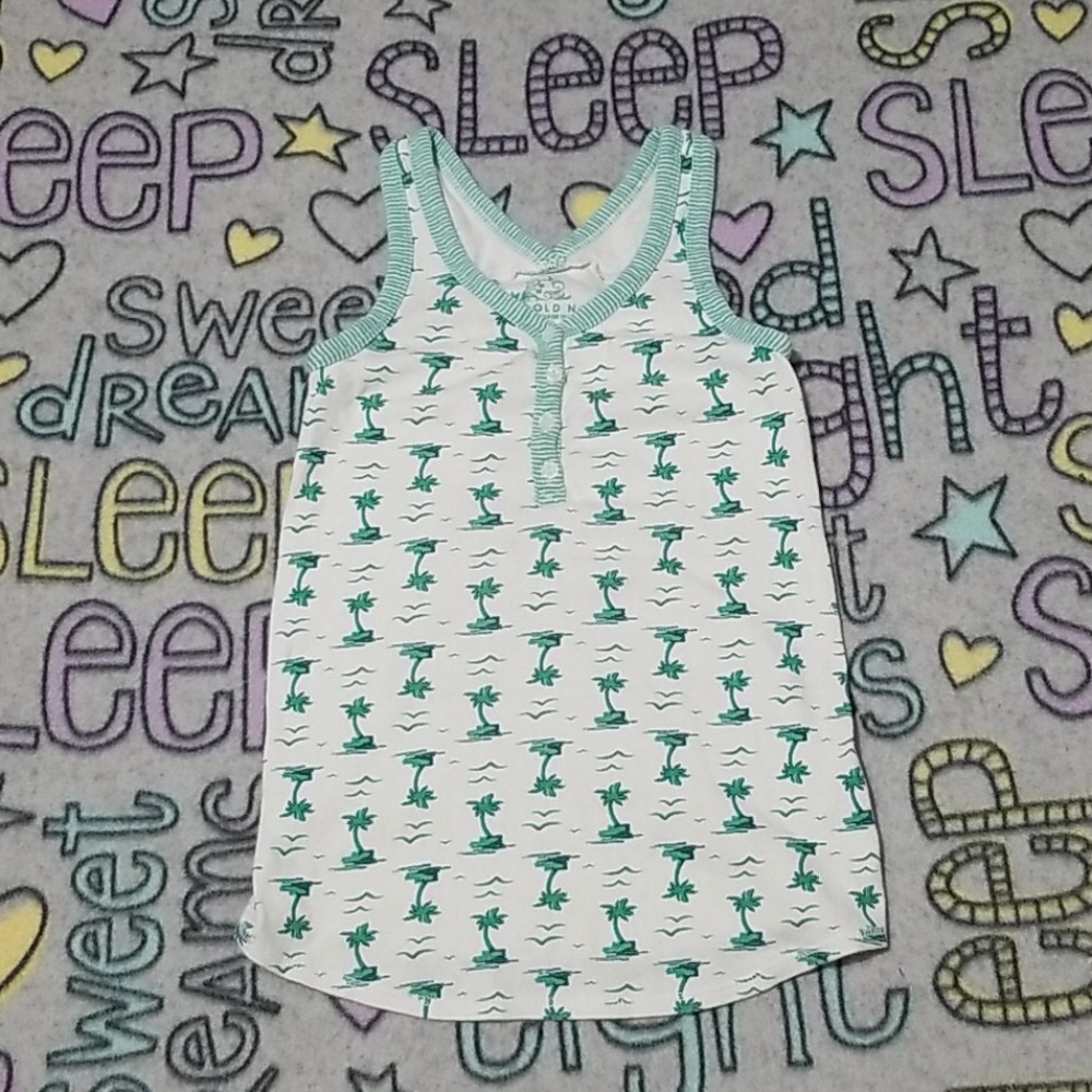 🥰 Girls Old Navy tank size (S)